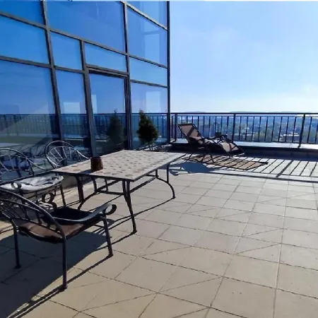 아파트 Panoramic Sea-view Penthouse