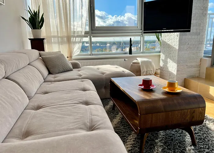 Panoramic Sea-view Penthouse Appartamento